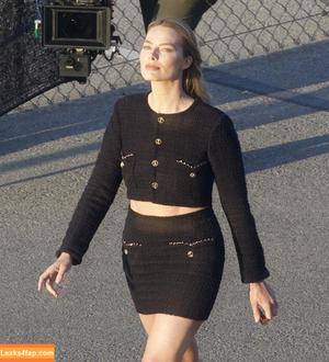 Margot Robbie photo #2971