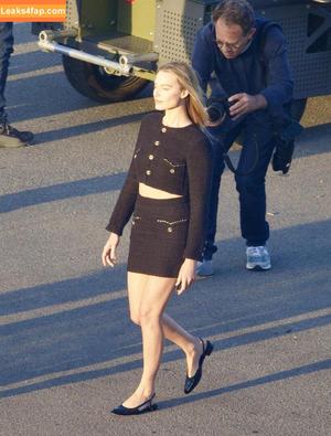 Margot Robbie photo #2976