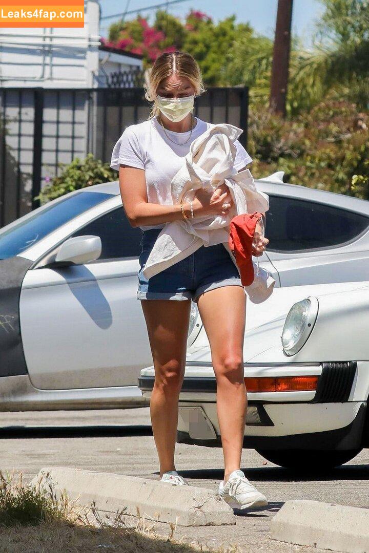 Margot Robbie / margotrobbieofficial leaked photo photo #3105