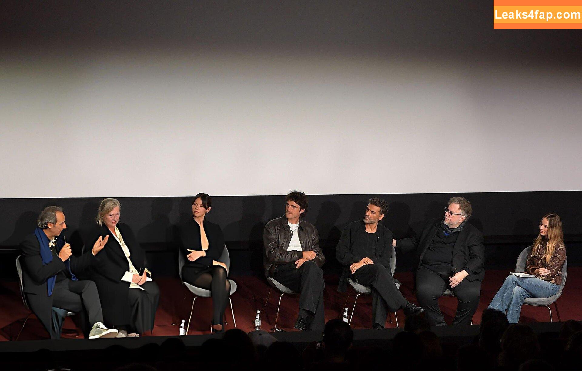 Margot Robbie / margotrobbieofficial leaked photo photo #3159