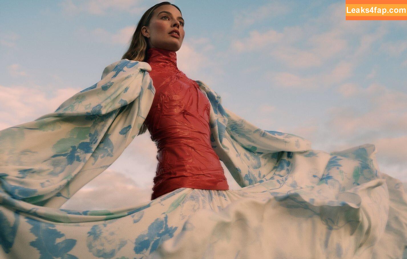 Margot Robbie / margotrobbieofficial leaked photo photo #3171