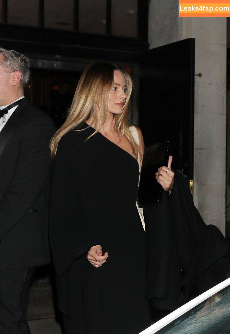 Margot Robbie / margotrobbieofficial leaked photo photo #3178