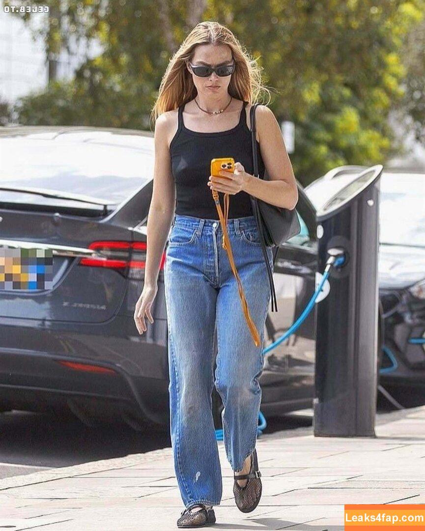 Margot Robbie / margotrobbieofficial leaked photo photo #3228