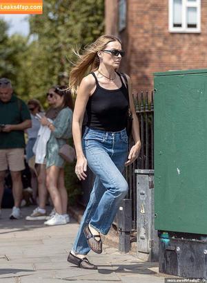 Margot Robbie photo #3017