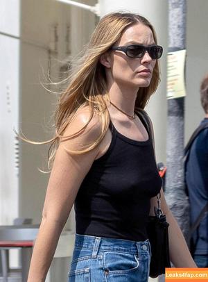 Margot Robbie photo #3039