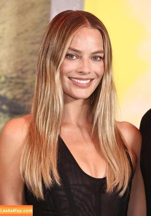Margot Robbie photo #3062