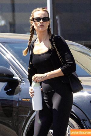 Margot Robbie photo #3068