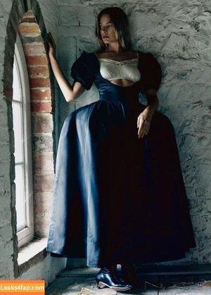 Margot Robbie photo #3173