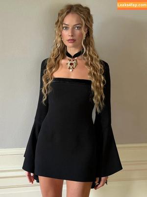 Margot Robbie photo #3266