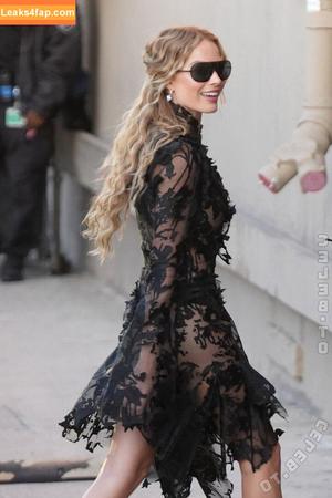 Margot Robbie photo #3293