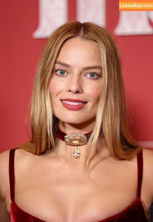 Margot Robbie photo #3340