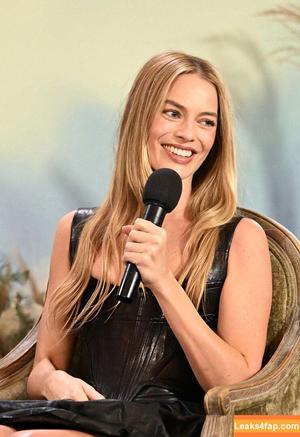 Margot Robbie photo #3357