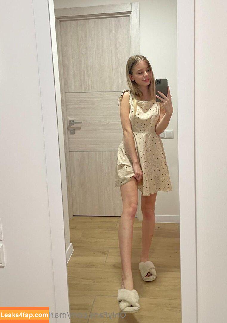 mari_babe_love / mari_bambi leaked photo photo #0181