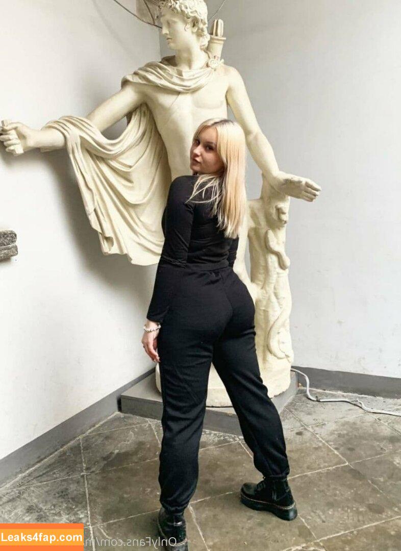 mari_lovee_free / _mariiahlovee_ leaked photo photo #0023