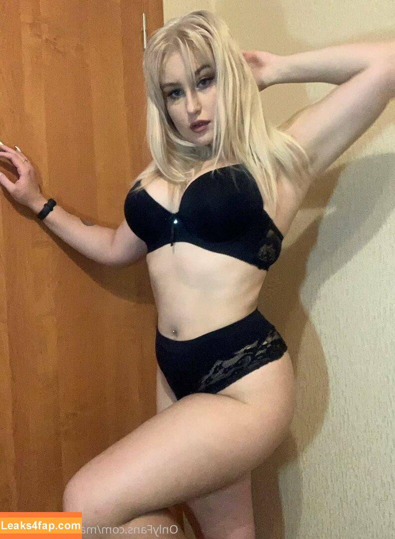 mari_lovee_free / _mariiahlovee_ leaked photo photo #0100