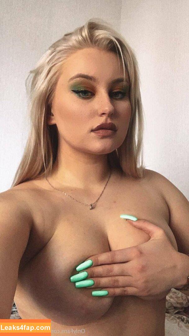 mari_lovee_free / _mariiahlovee_ leaked photo photo #0138