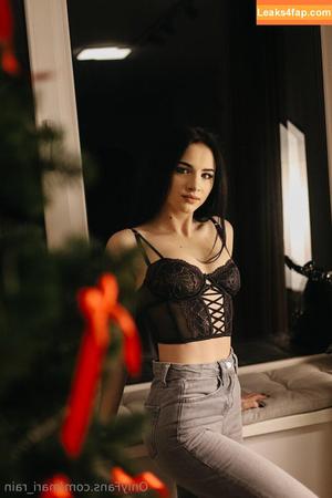 Mari Moon photo #0119