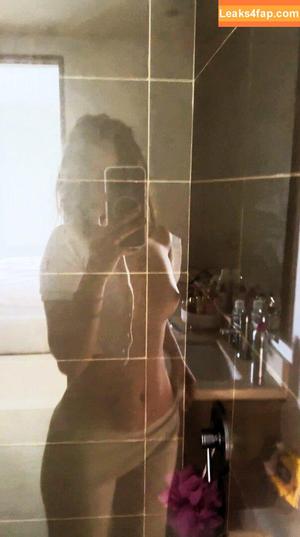 Maria Aguilar photo #0125