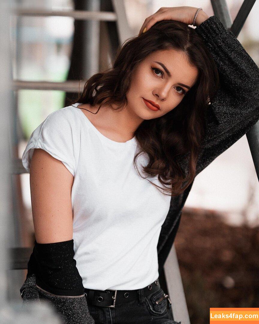 Maria Clara Groppler / mariaclaragroppler leaked photo photo #0018