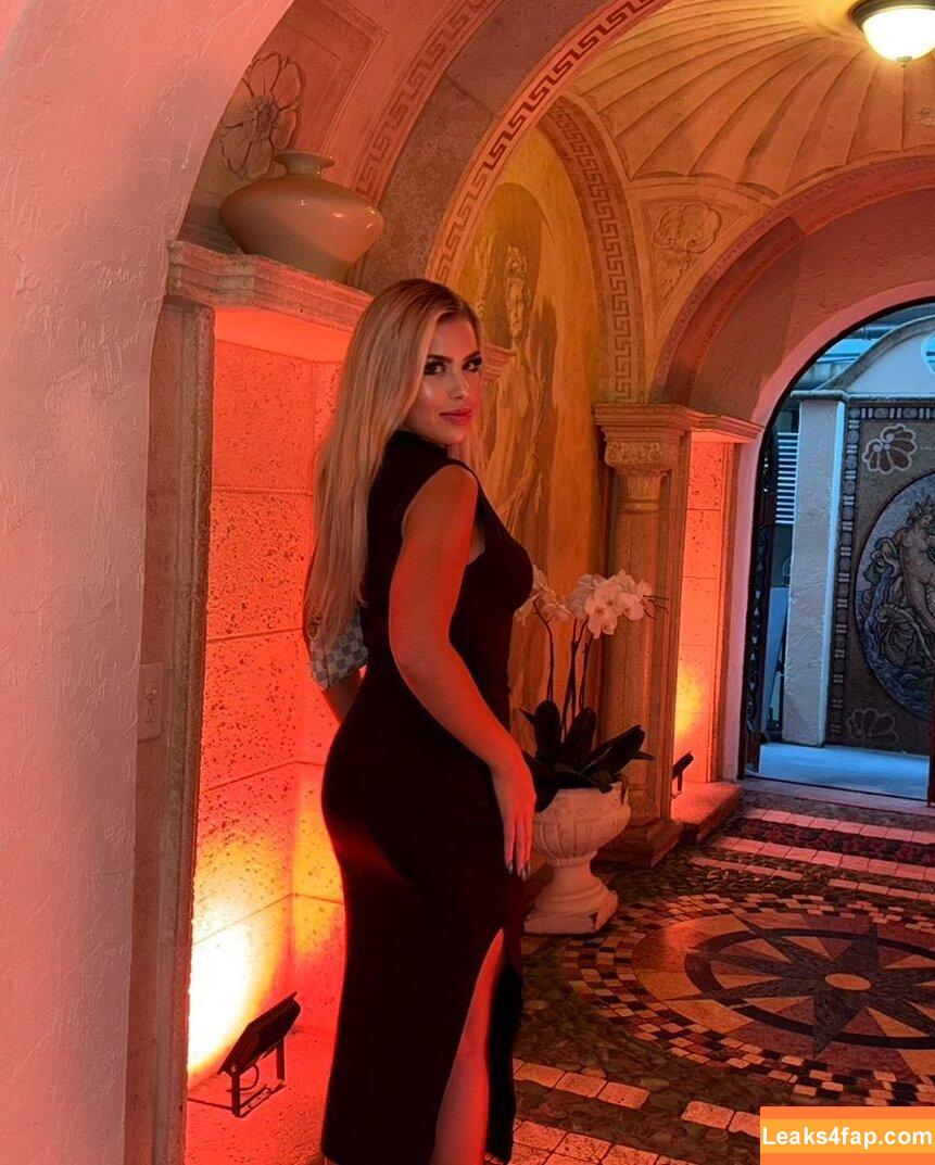 Maria De Luca /  leaked photo photo #0003