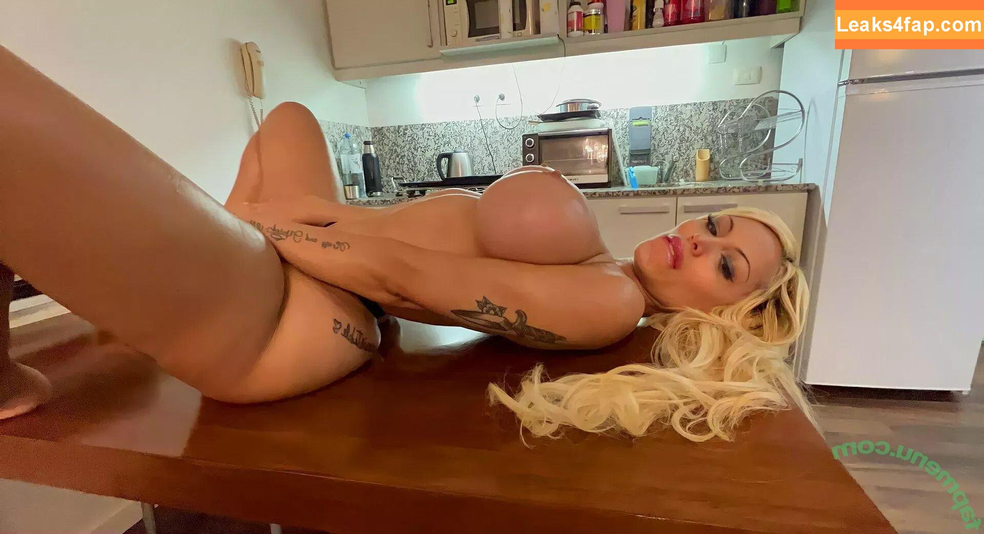 Maria Florencia /  leaked photo photo #0013