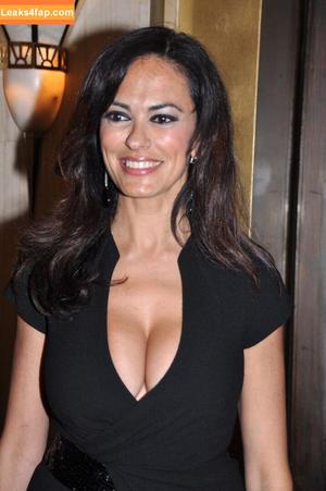 Maria Grazia Cucinotta photo #0022