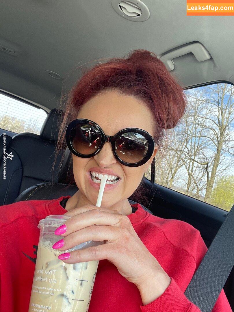 Maria Kanellis / MariaLKanellis / mariakanellis / tsmariagk слитое фото фото #0122