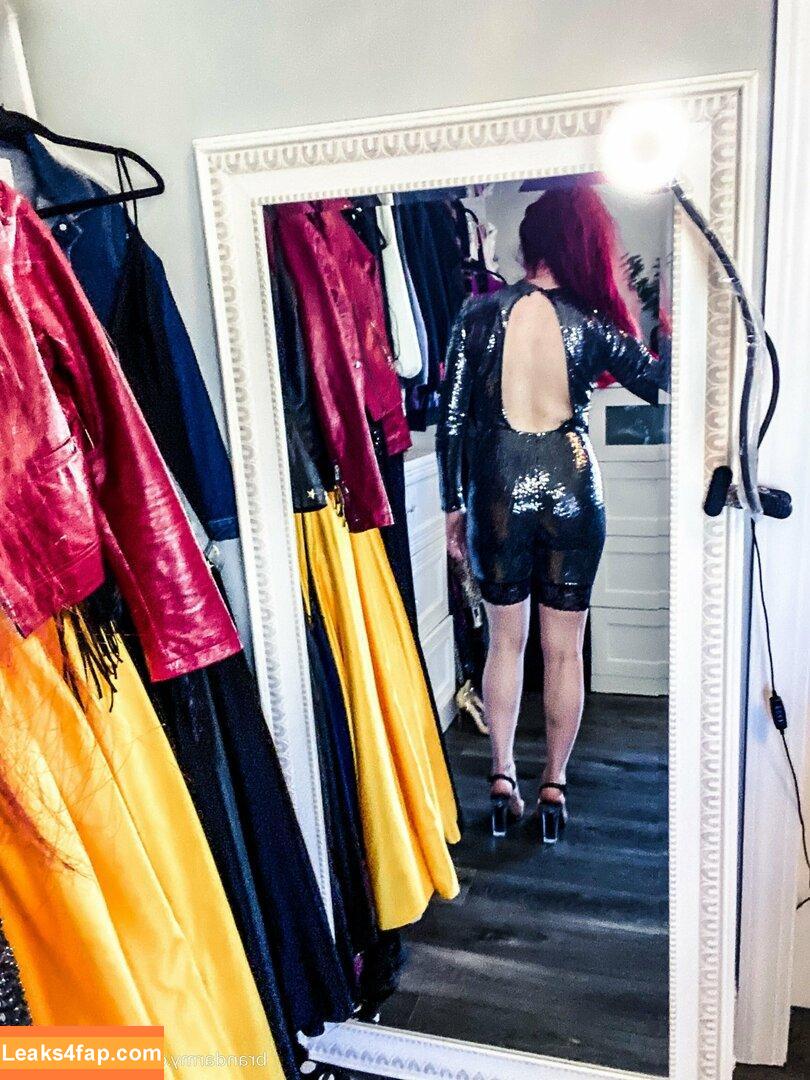 Maria Kanellis / MariaLKanellis / mariakanellis / tsmariagk слитое фото фото #0196