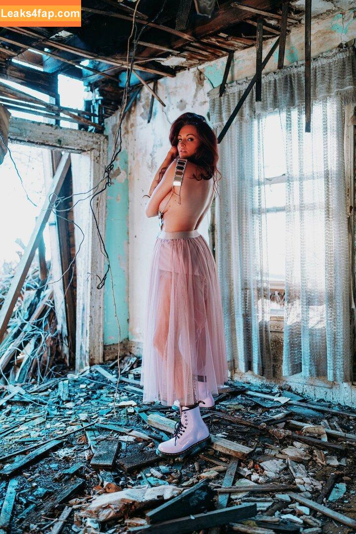 Maria Kanellis / MariaLKanellis / mariakanellis / tsmariagk слитое фото фото #0369