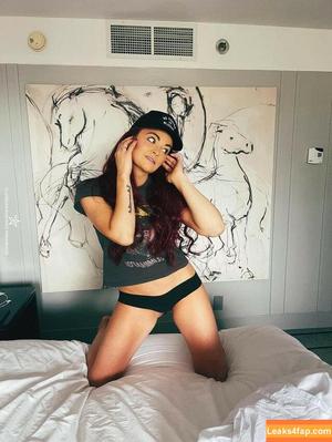 Maria Kanellis фото #0009