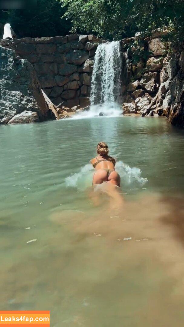 Maria Maksimovic / maria.maksimovic leaked photo photo #0067