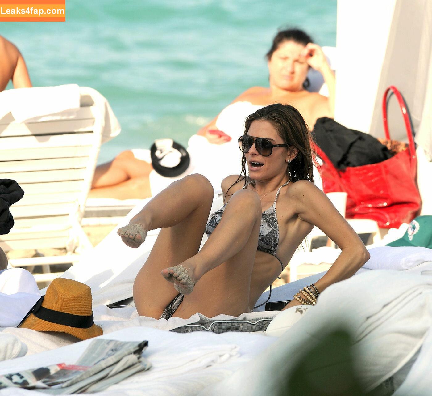 Maria Menounos / MenounosBooty / mariamenounos слитое фото фото #0074
