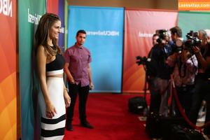 Maria Menounos photo #0097