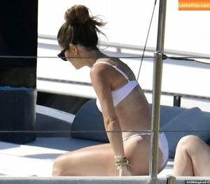 Maria Menounos photo #0129