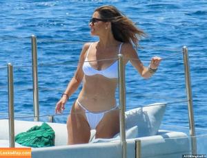 Maria Menounos photo #0134