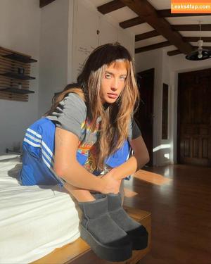 Maria Pedraza photo #0479