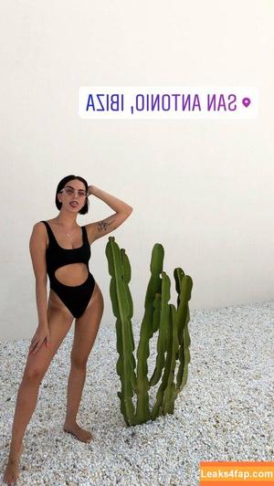 Maria Valero фото #0017