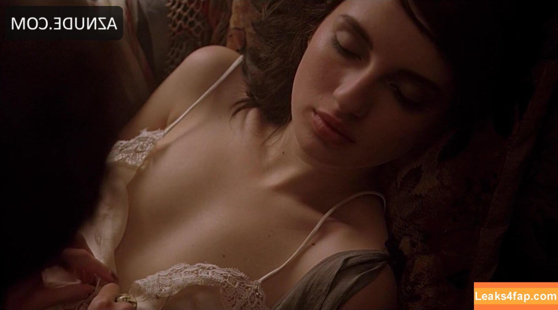 Maria Valverde / soylavalverde leaked photo photo #0045