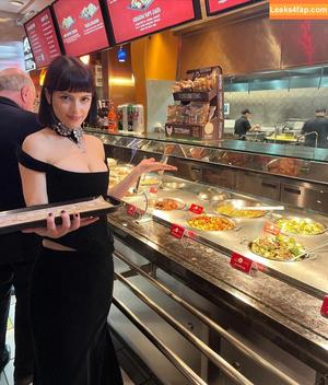 María Zardoya photo #0024