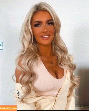 Mariah May photo #0179