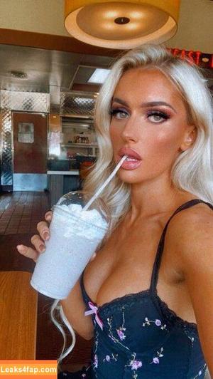 Mariah May photo #0202