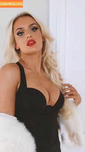 Mariah May photo #0266