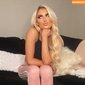 Mariah May photo #0329