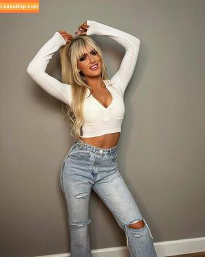 Mariah May photo #0335