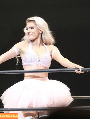 Mariah May photo #0425