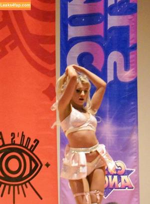 Mariah May photo #0528