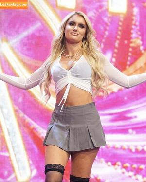 Mariah May photo #0710