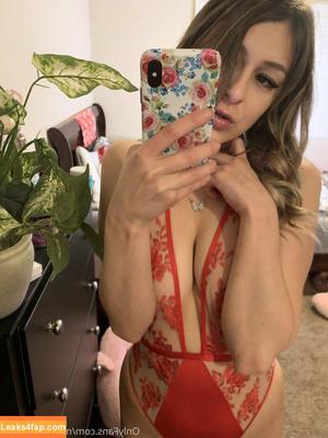 mariahpinkkitty photo #0026