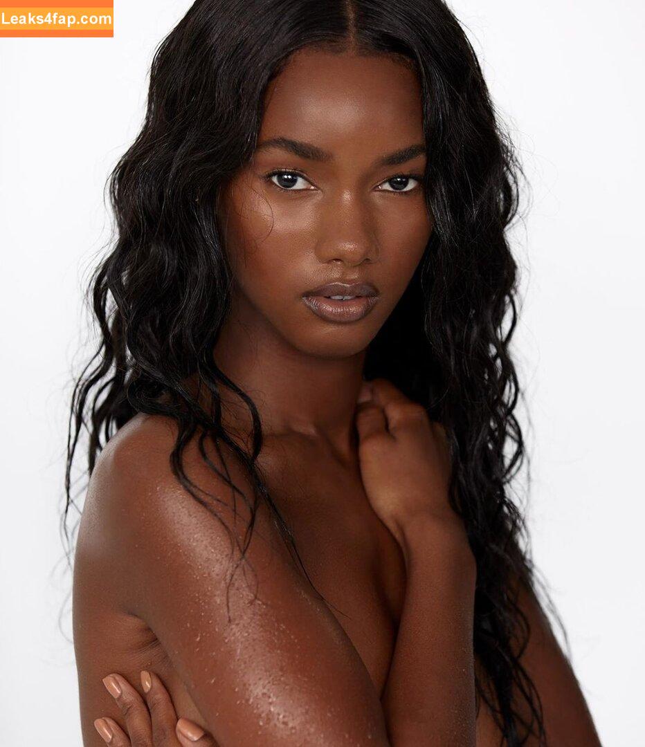 Mariama Diallo / mariama / mariamadiallo__ leaked photo photo #0003