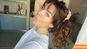 mariamoores photo #0009